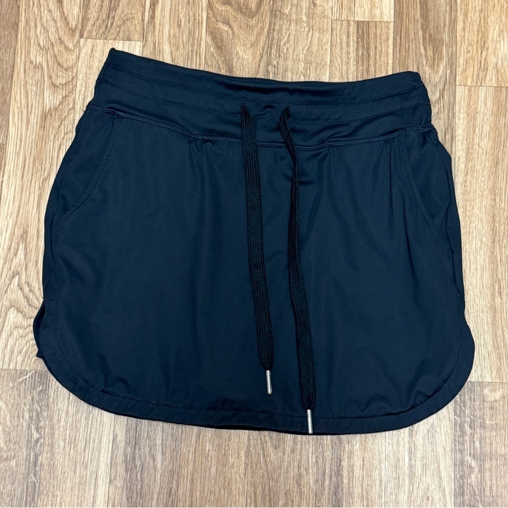 Halara High Waisted Drawstring Mini Golf Skort - Picture 7 of 10
